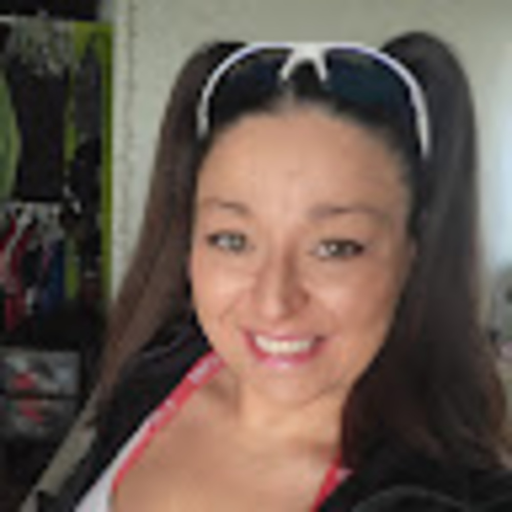 Meet your Posher, Dina